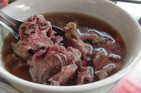 到台南一定要吃的美食：《牛肉汤指南》我要征服台南牛肉汤（Android, iPhone）